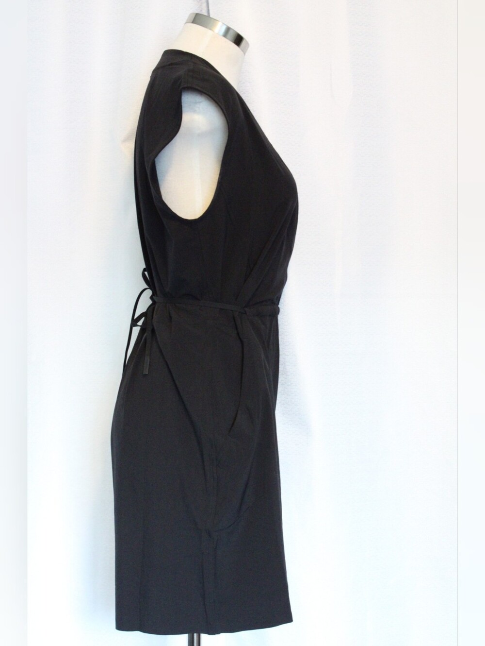 Athleta Marlow Black Wrap Front Romper Womens XS - Picture 3 of 10